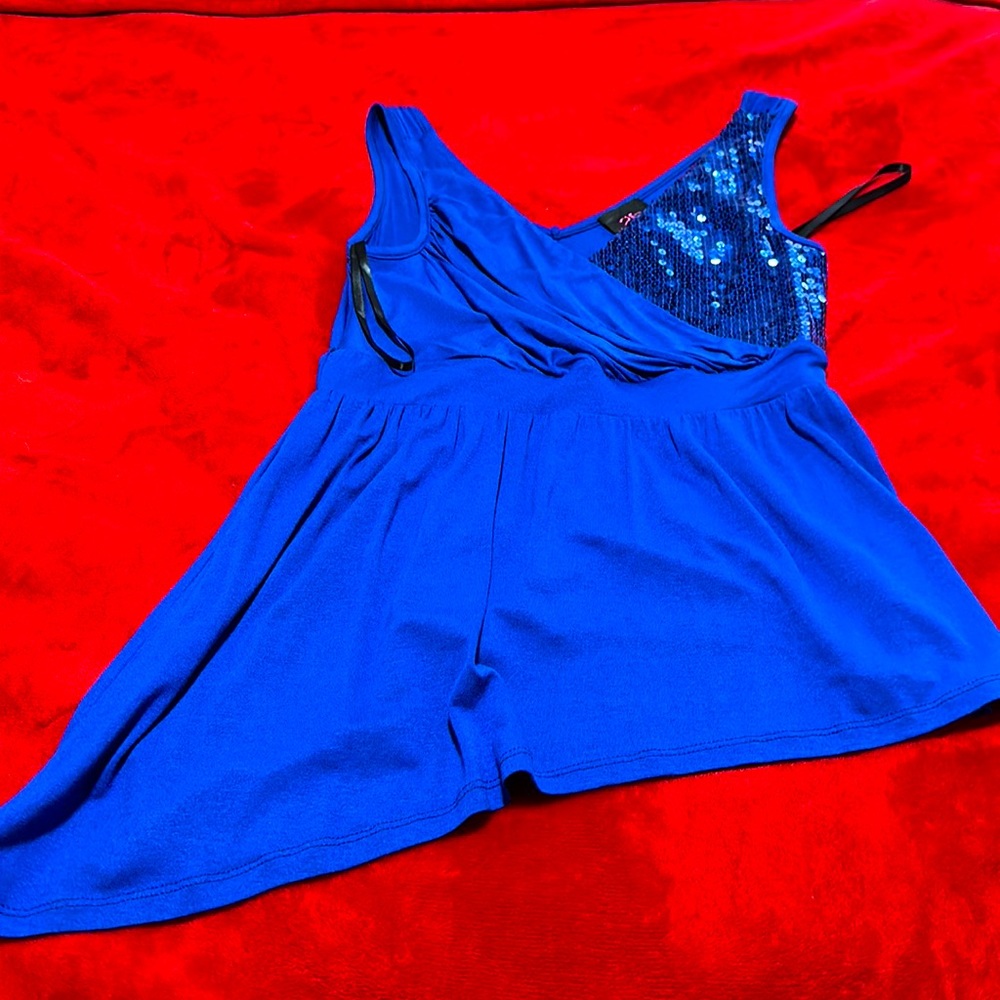 Blouse sleevless
